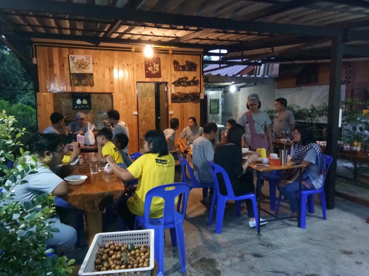 Ban Suan Sukjai Mae Sariang Hotel Luaran gambar